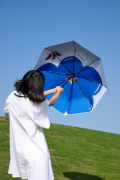 鈦銀傘vs黑膠傘，誰更防曬？不同涂層的防曬傘有什么區別？